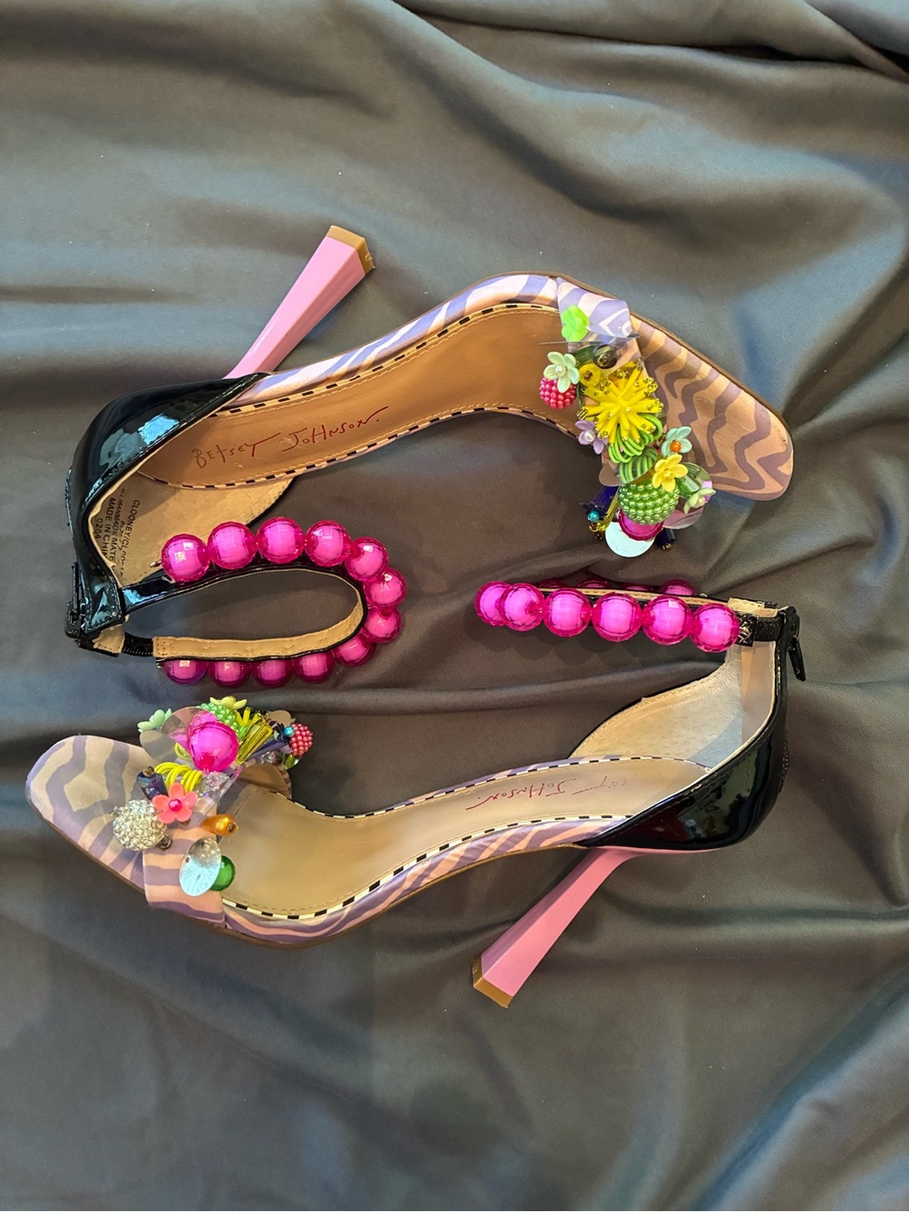 Betsey Johnson Pink Beaded Floral Open-Toe Heels Women’s Size 7